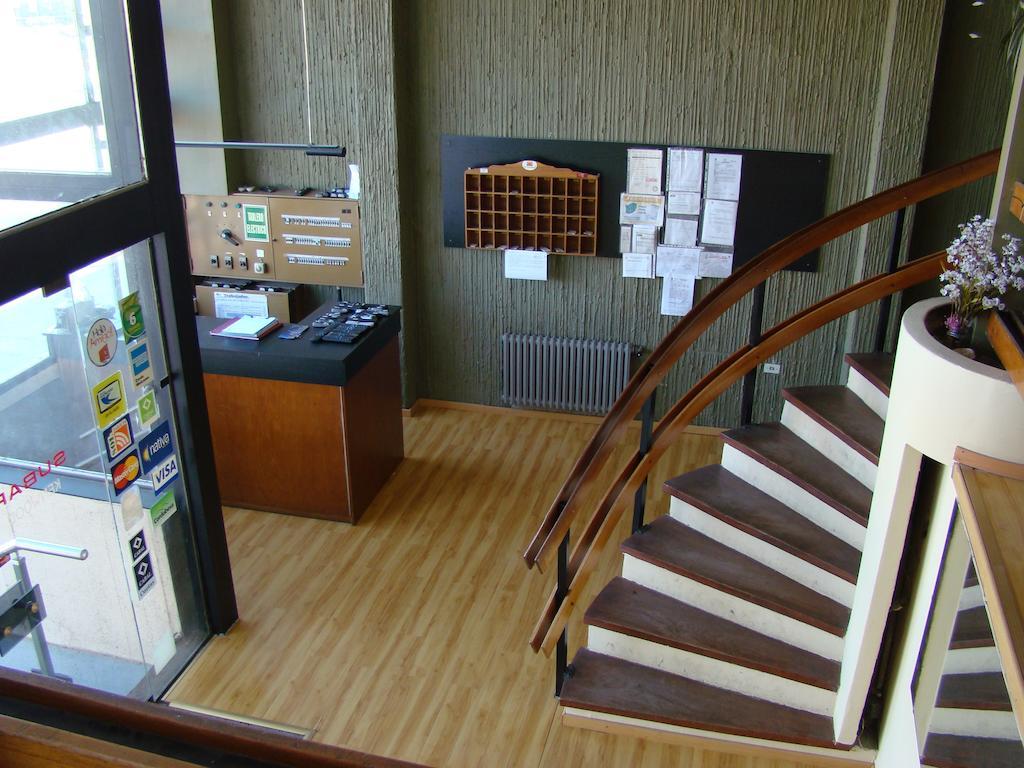 Hotel Temu Villa Carlos Paz Bagian luar foto