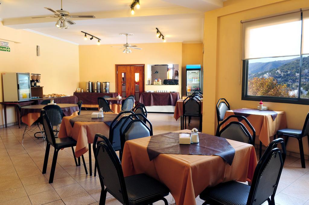 Hotel Temu Villa Carlos Paz Bagian luar foto