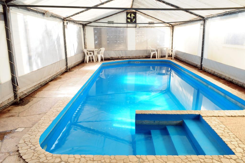 Hotel Temu Villa Carlos Paz Bagian luar foto