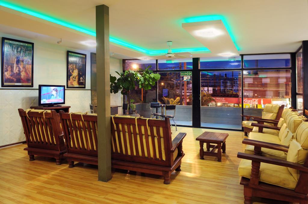 Hotel Temu Villa Carlos Paz Bagian luar foto